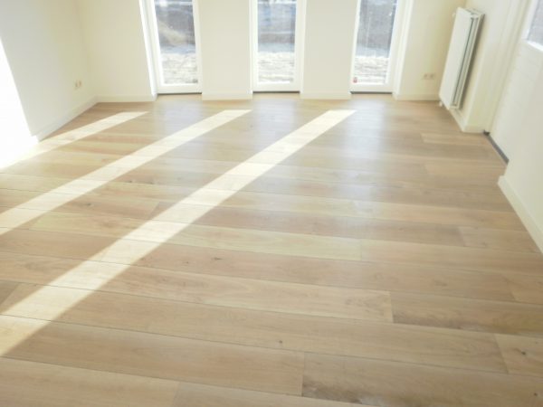 Planken vloer recent