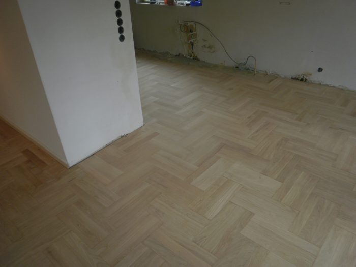 Vloeren-bijleggen-parkstad-heerlen-kerkrade-landgraaf